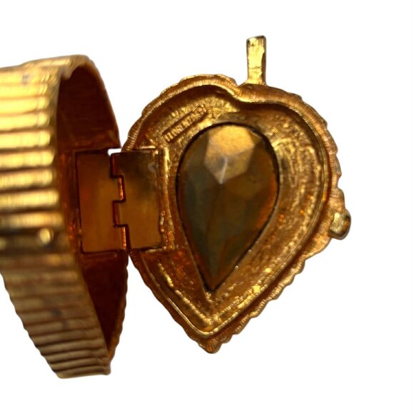 Vintage Florenza Trinket Pill Box Leaf Amethyst Glass Faceted Gold Tone Stashbox - Picture 7 of 10